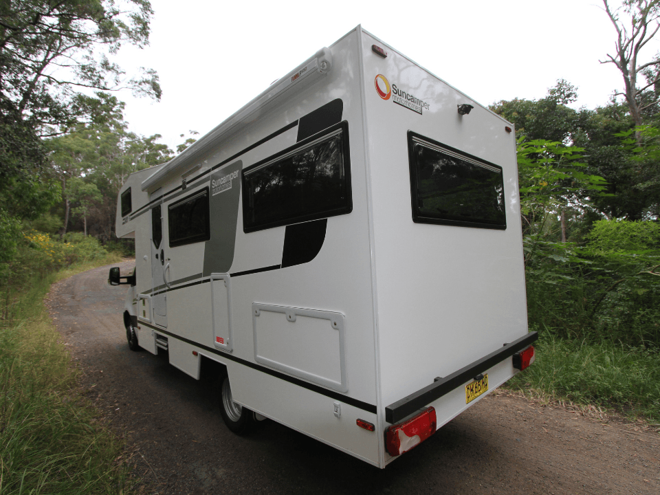 Suncamper Saxby F-2 passenger side rear quarter — exterior