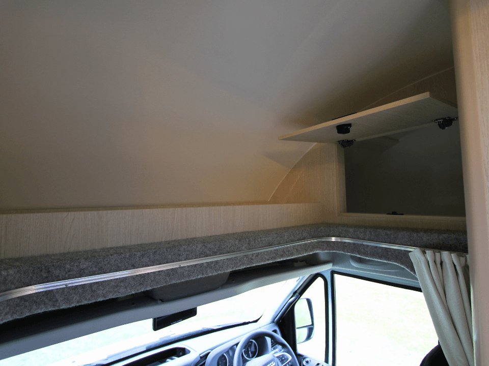 Suncamper Saxby V-2 storage detail — interior