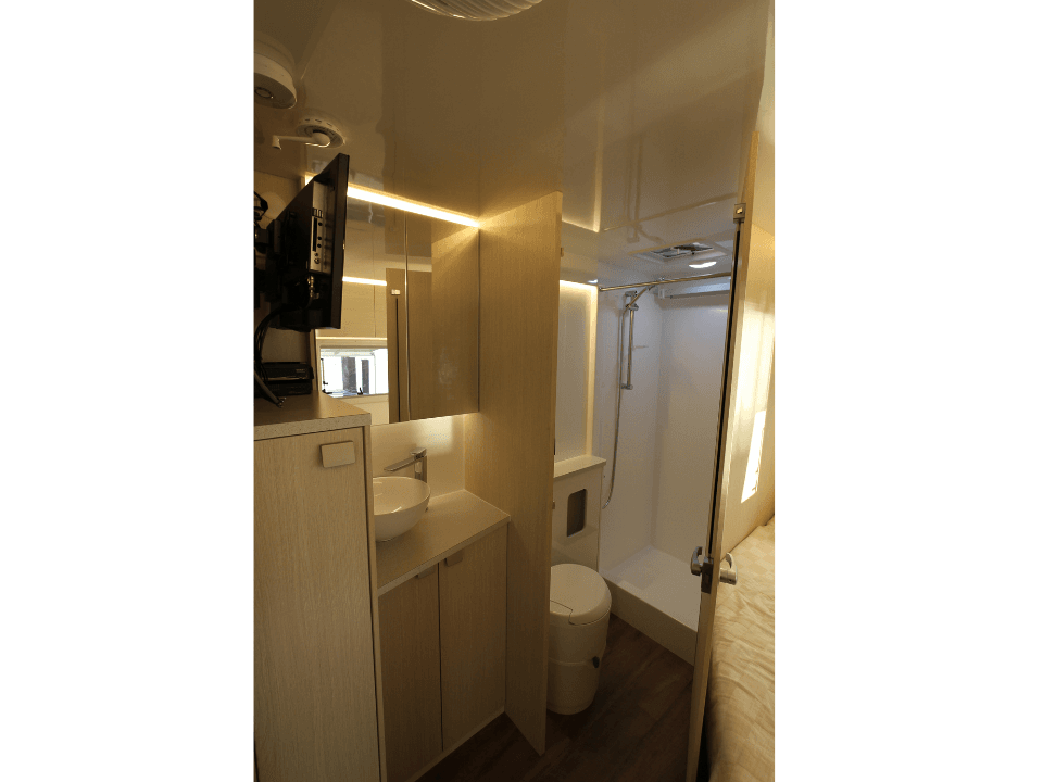 Suncamper Saxby X-2 bathroom detail — bathroom