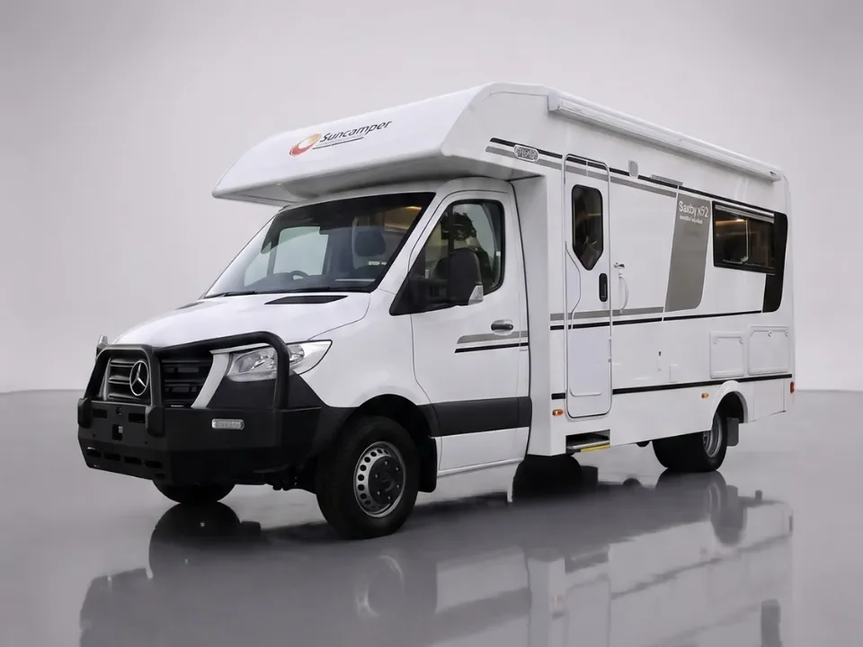 Suncamper Saxby X-2 bathroom finish — bathroom