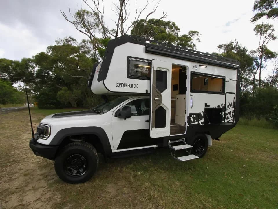 Suncamper Sherwood Conqueror 3.0 exterior
