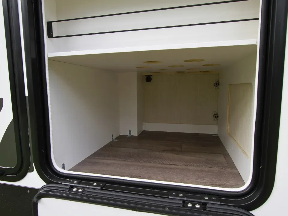 Suncamper Sherwood Conqueror 3.0 storage