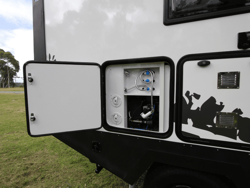 Suncamper Sherwood Conqueror 3.0 water utilities storage