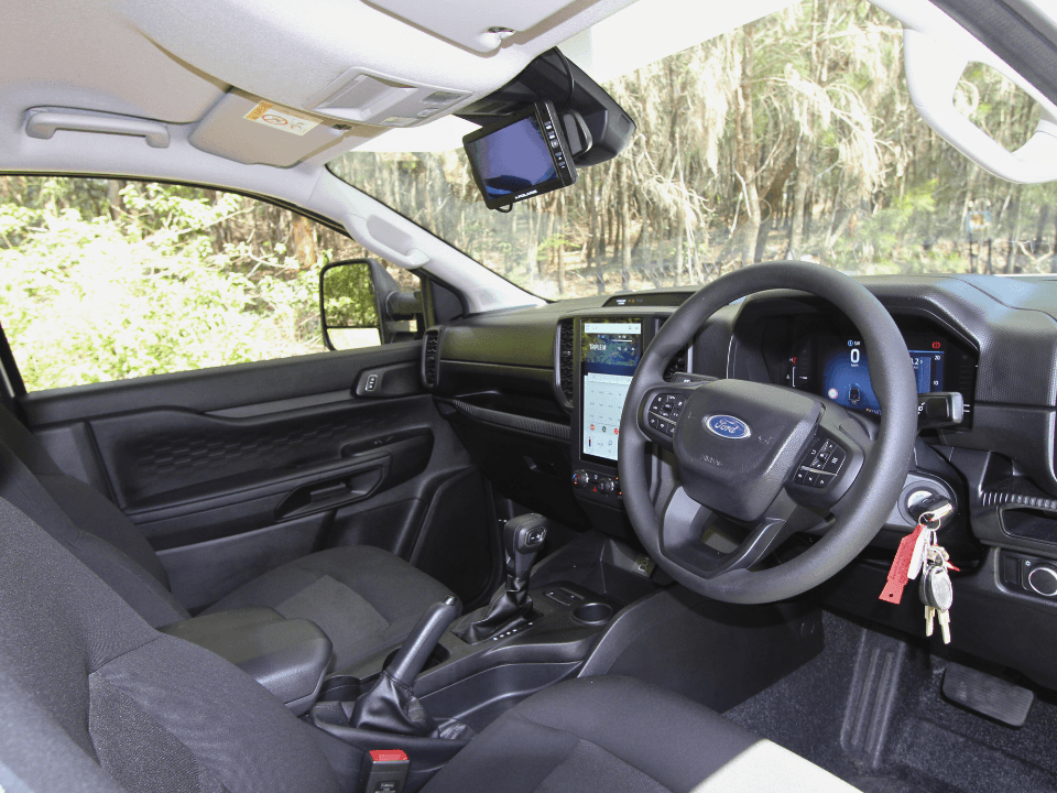 Suncamper Sherwood E-2 cab detail