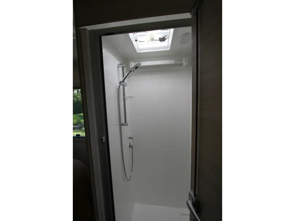 Suncamper Sovereign Q-2 bathroom detail — bathroom