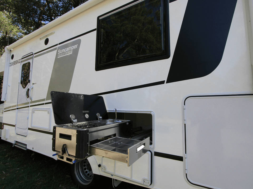 Suncamper Sovereign Q-2 outside kitchen — exterior