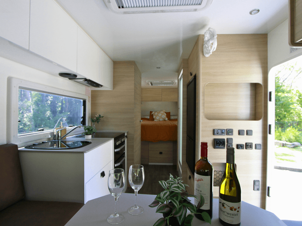Suncamper Sovereign Q-2 interior living area — interior