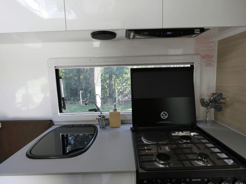Suncamper Sovereign Q-2 kitchen appliances — kitchen