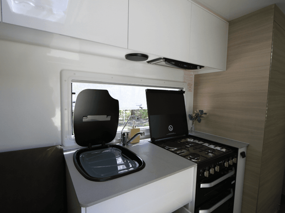 Suncamper Sovereign Q-2 kitchen — kitchen